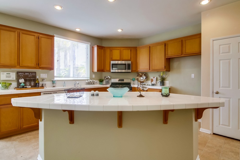 Virtual tour photo 22 of 44 for 5327 Seaglen Way