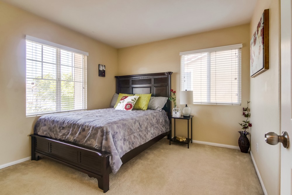 Virtual tour photo 35 of 44 for 5327 Seaglen Way