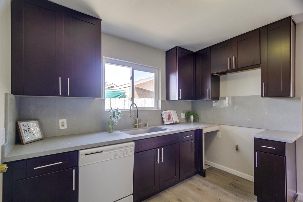 Virtual tour photo 19 of 53 for 533 42nd St