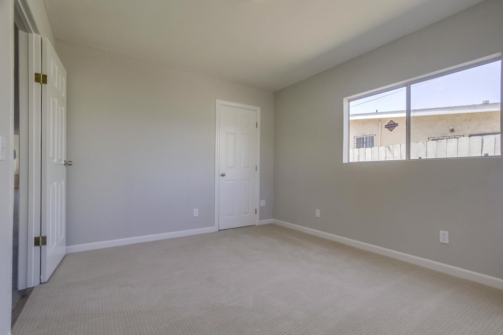 Virtual tour photo 37 of 53 for 533 42nd St