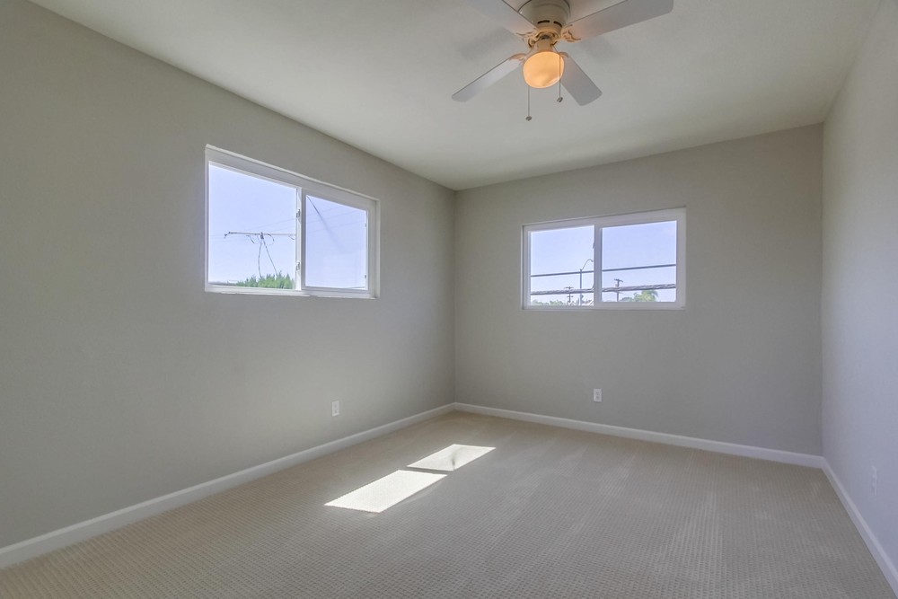 Virtual tour photo 41 of 53 for 533 42nd St