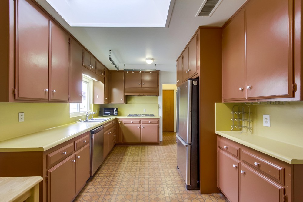 Virtual tour photo 14 of 39 for 5332 W Falls View Dr