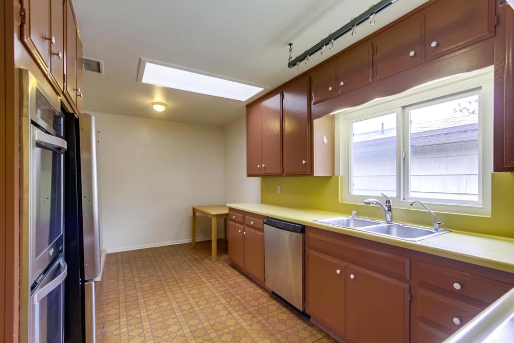 Virtual tour photo 18 of 39 for 5332 W Falls View Dr