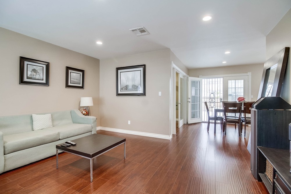 Virtual tour photo 14 of 58 for 5335 Quince St