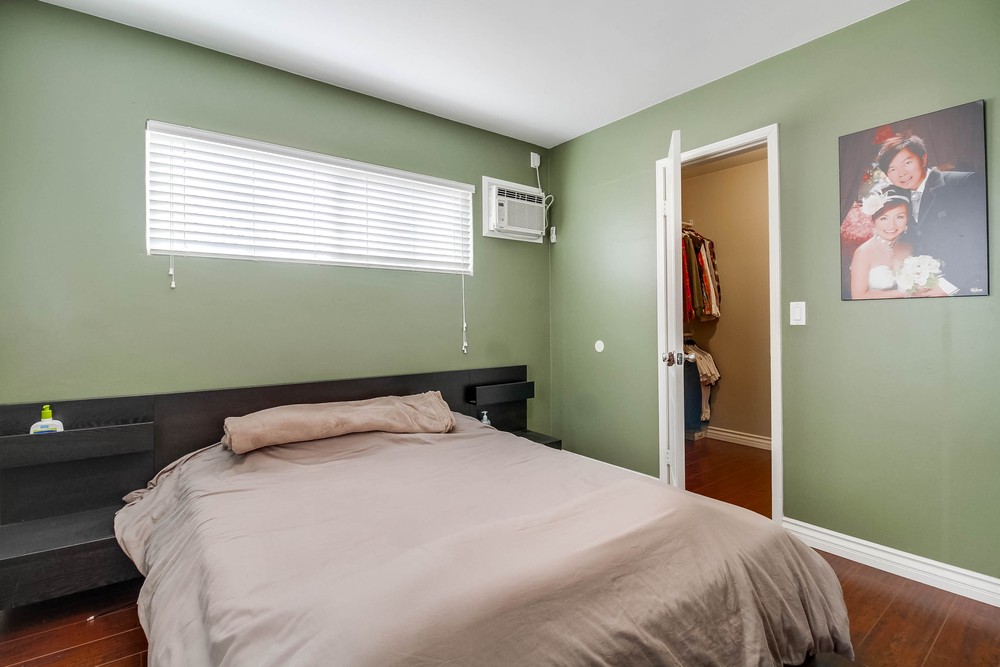 Virtual tour photo 37 of 58 for 5335 Quince St