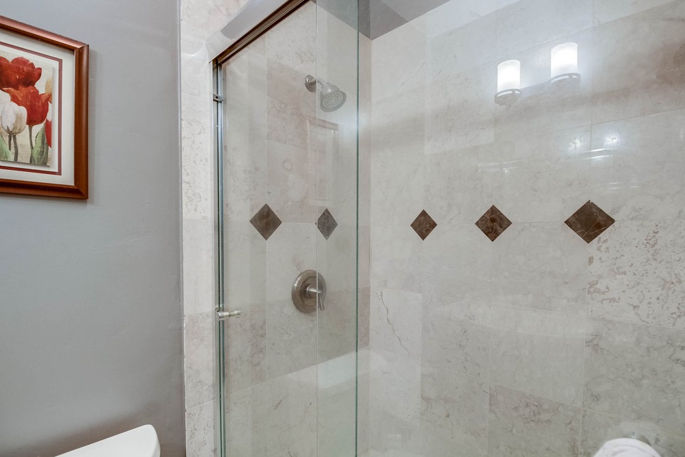 Virtual tour photo 46 of 58 for 5335 Quince St