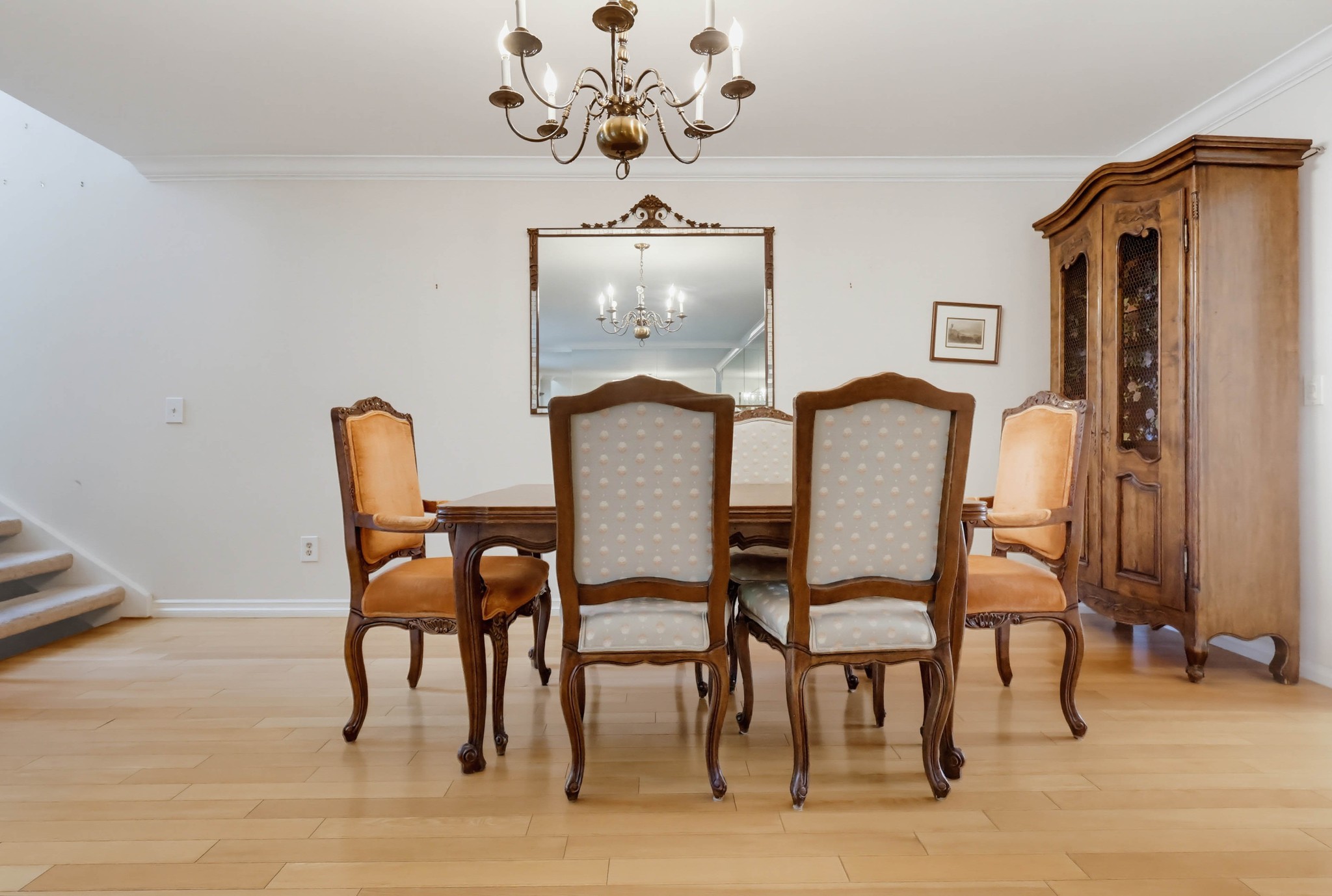 Virtual tour photo 11 of 69 for 5339 Coldwater Canyon Ave Apt B