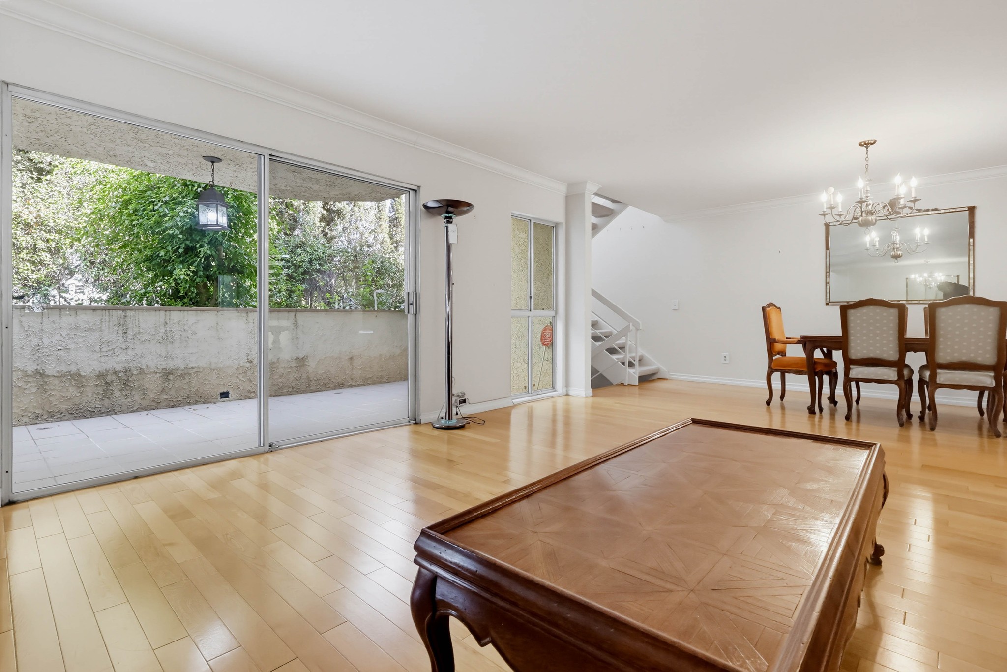 Virtual tour photo 17 of 69 for 5339 Coldwater Canyon Ave Apt B