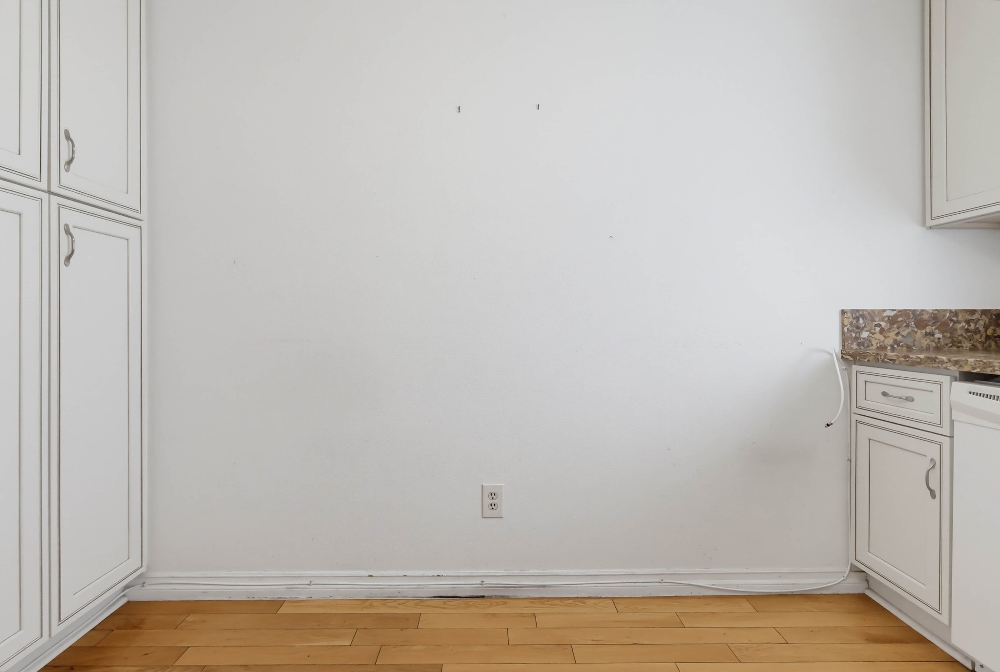 Virtual tour photo 20 of 69 for 5339 Coldwater Canyon Ave Apt B