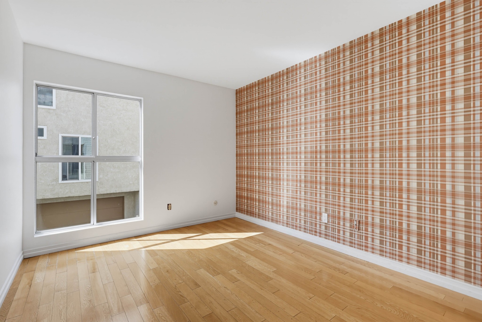 Virtual tour photo 24 of 69 for 5339 Coldwater Canyon Ave Apt B