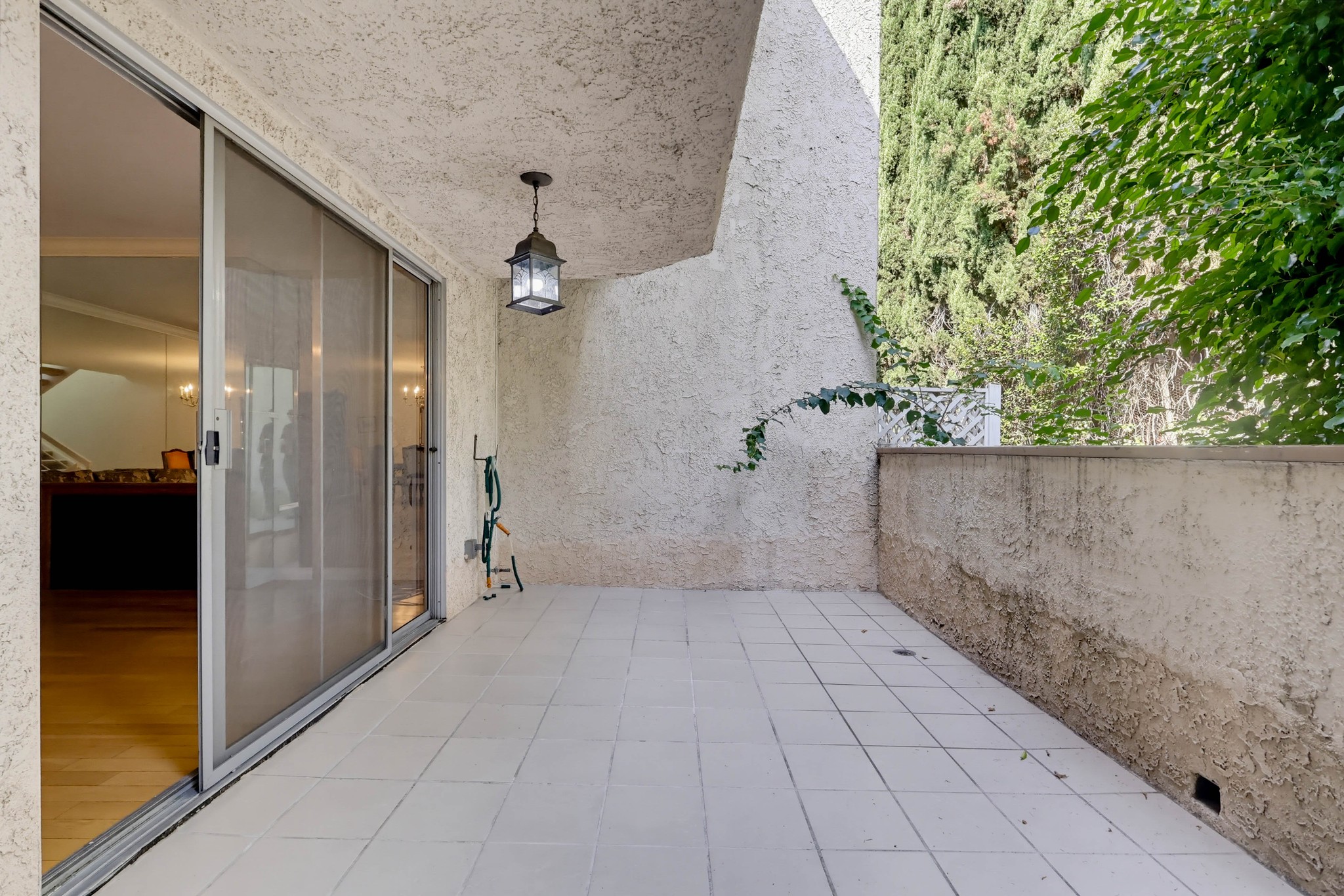 Virtual tour photo 28 of 69 for 5339 Coldwater Canyon Ave Apt B
