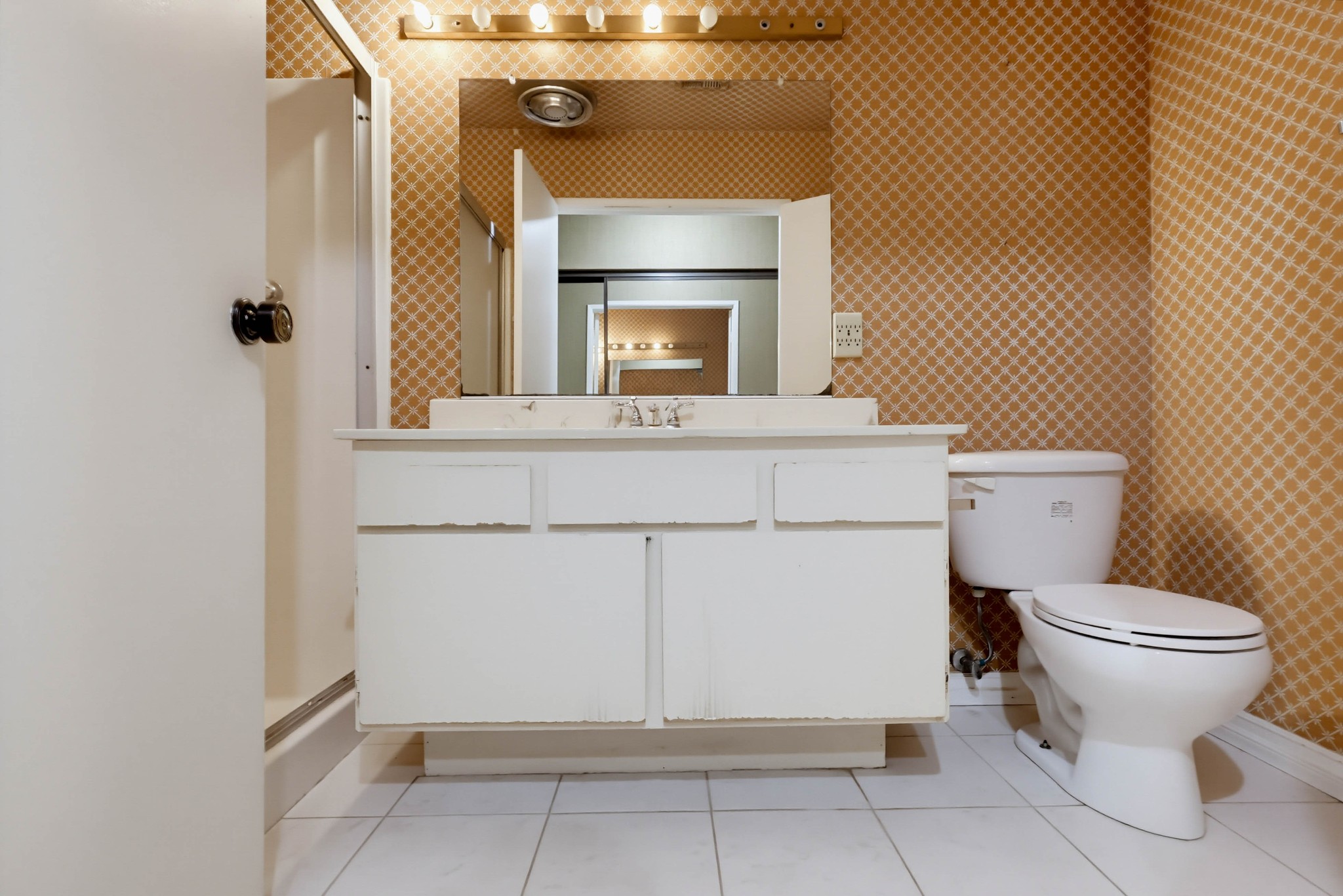 Virtual tour photo 41 of 69 for 5339 Coldwater Canyon Ave Apt B