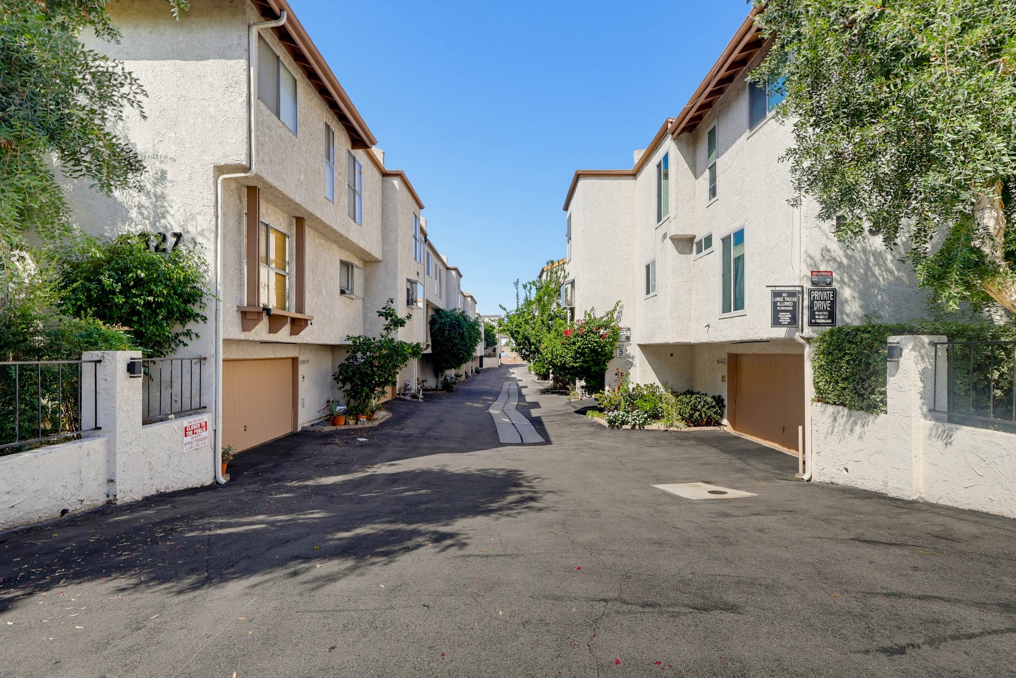 Virtual tour photo 65 of 69 for 5339 Coldwater Canyon Ave Apt B