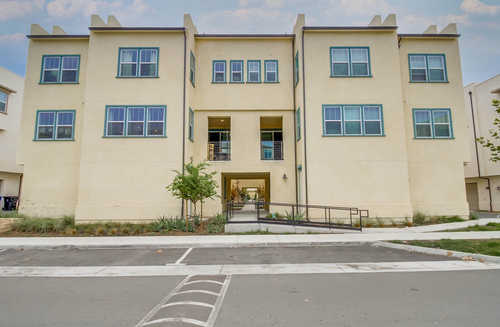 Virtual tour photo 7 of 68 for 5340 Calle Rockfish
