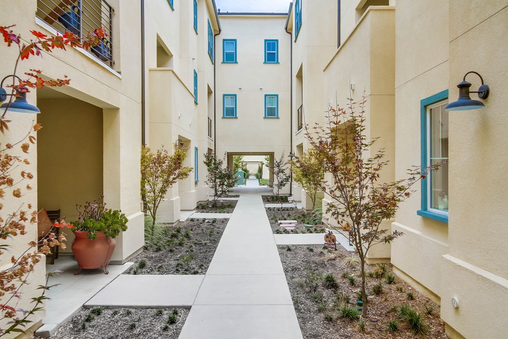 Virtual tour photo 8 of 68 for 5340 Calle Rockfish