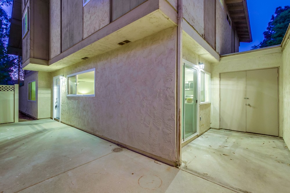 Virtual tour photo 5 of 46 for 5345 Caminito Mindy