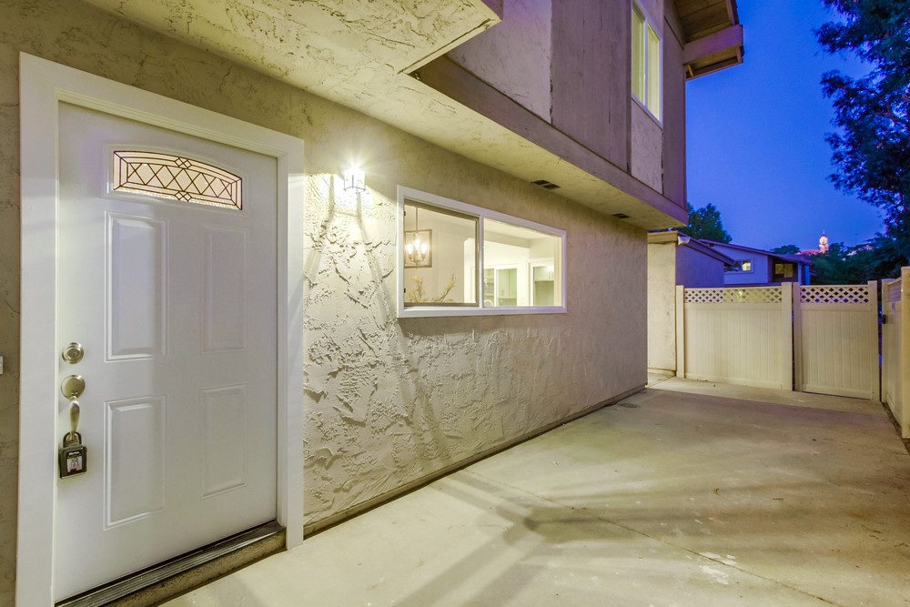 Virtual tour photo 9 of 46 for 5345 Caminito Mindy
