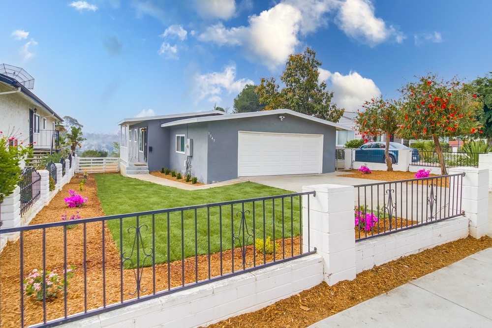 Virtual tour photo 1 of 55 for 5345 Roswell St