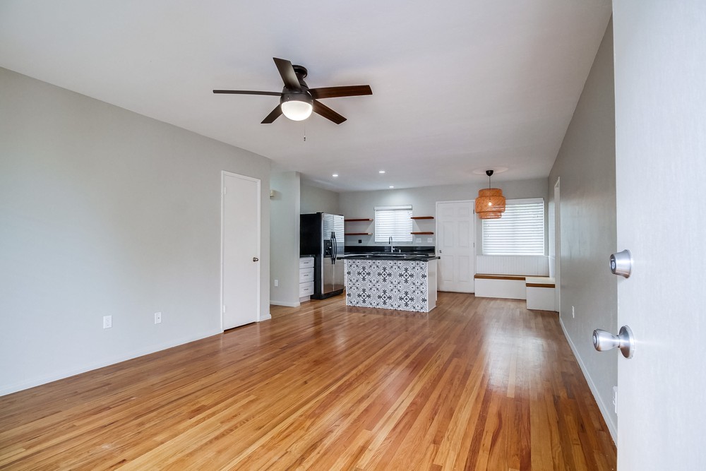 Virtual tour photo 10 of 55 for 5345 Roswell St