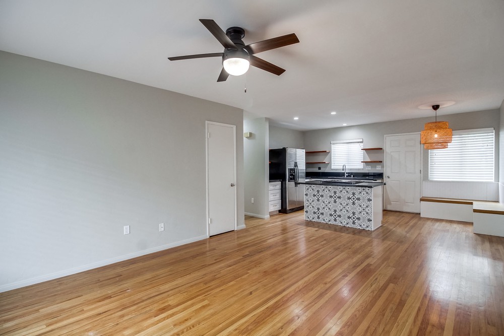 Virtual tour photo 11 of 55 for 5345 Roswell St