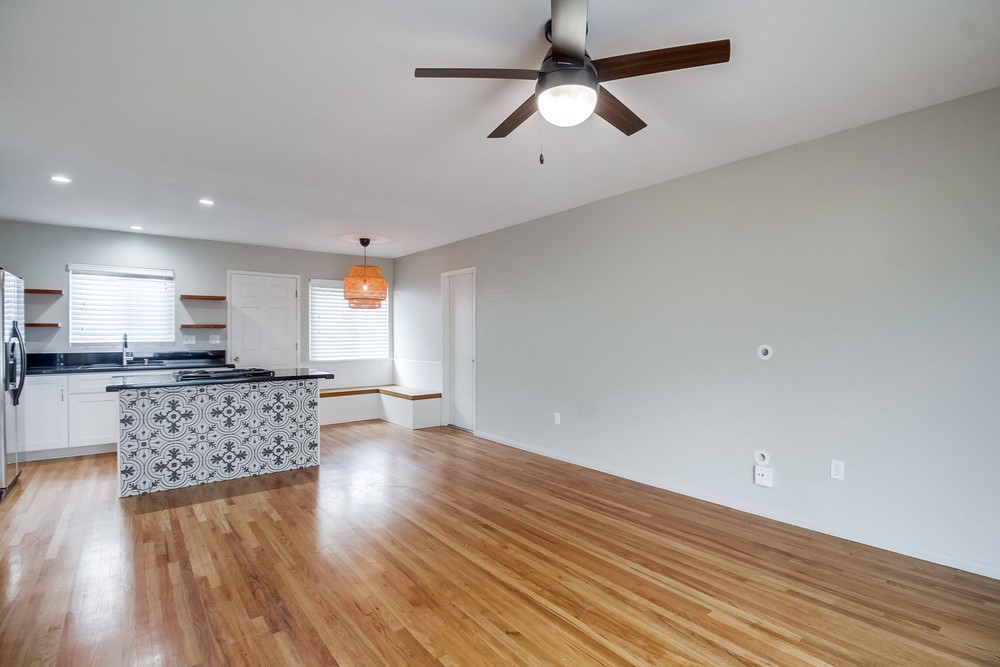 Virtual tour photo 13 of 55 for 5345 Roswell St