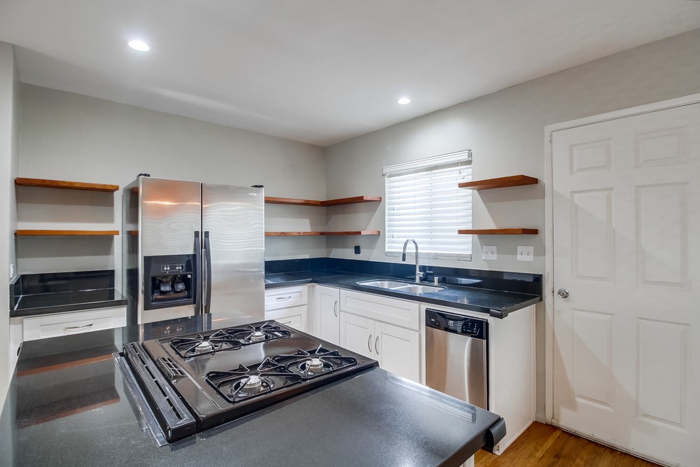 Virtual tour photo 19 of 55 for 5345 Roswell St