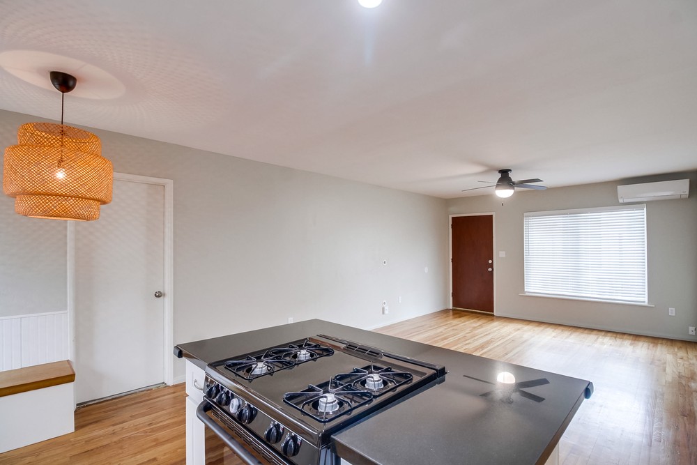 Virtual tour photo 24 of 55 for 5345 Roswell St