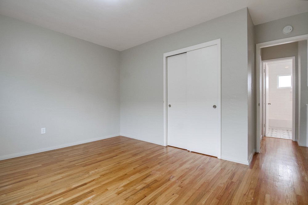 Virtual tour photo 35 of 55 for 5345 Roswell St