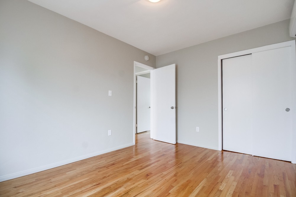 Virtual tour photo 40 of 55 for 5345 Roswell St