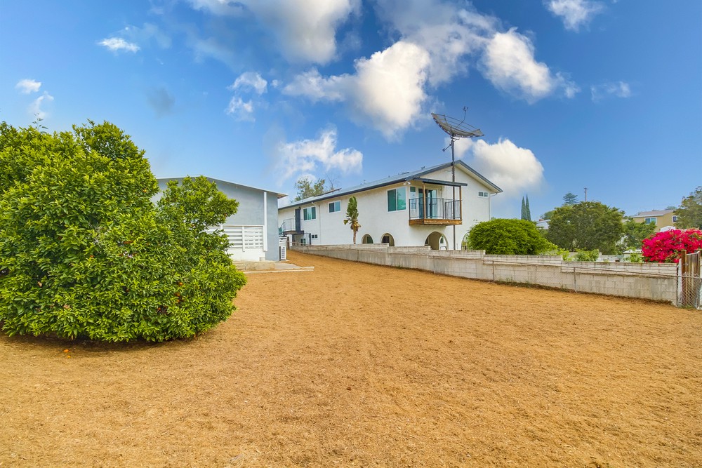 Virtual tour photo 51 of 55 for 5345 Roswell St