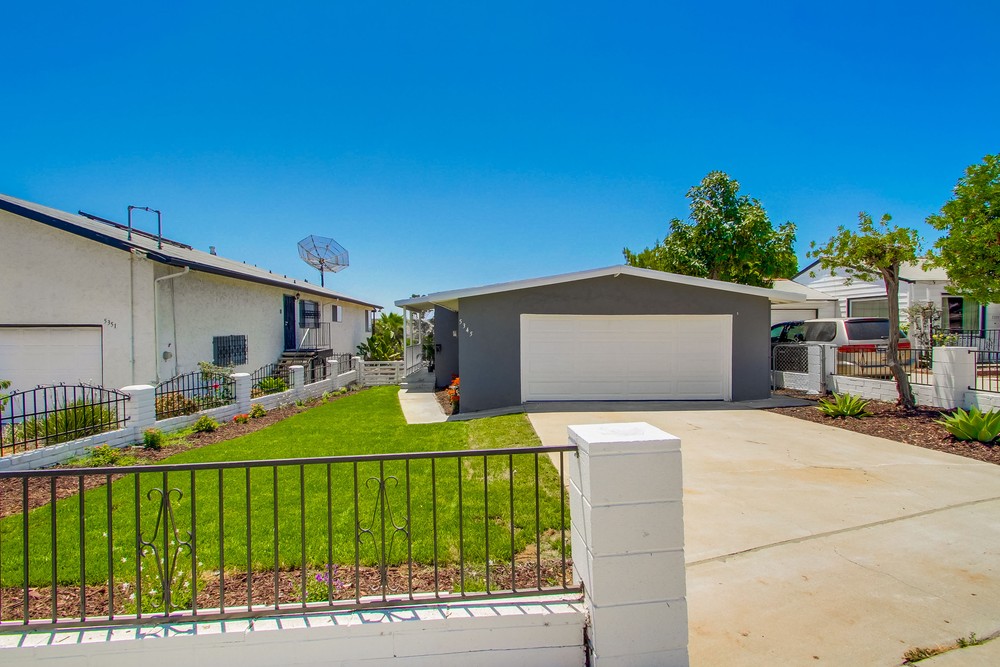 Virtual tour photo 3 of 65 for 5345 Roswell St