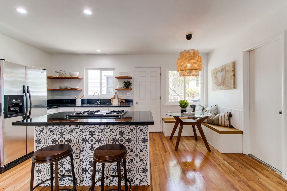 Virtual tour photo 11 of 65 for 5345 Roswell St