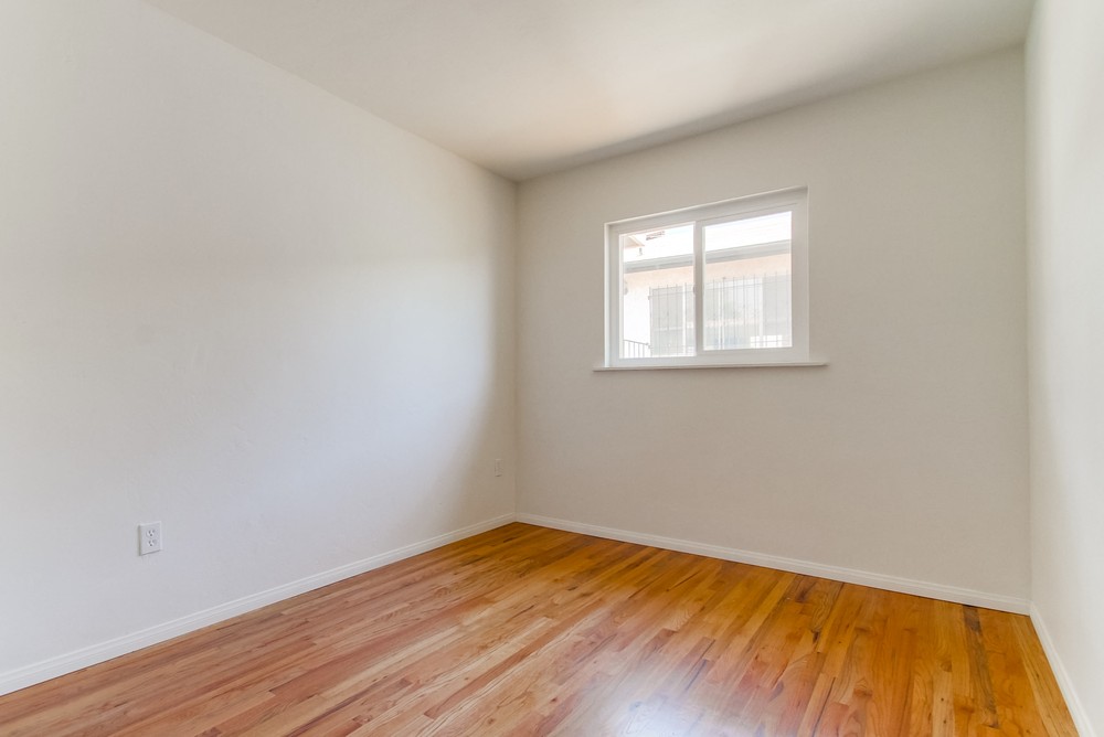 Virtual tour photo 40 of 65 for 5345 Roswell St