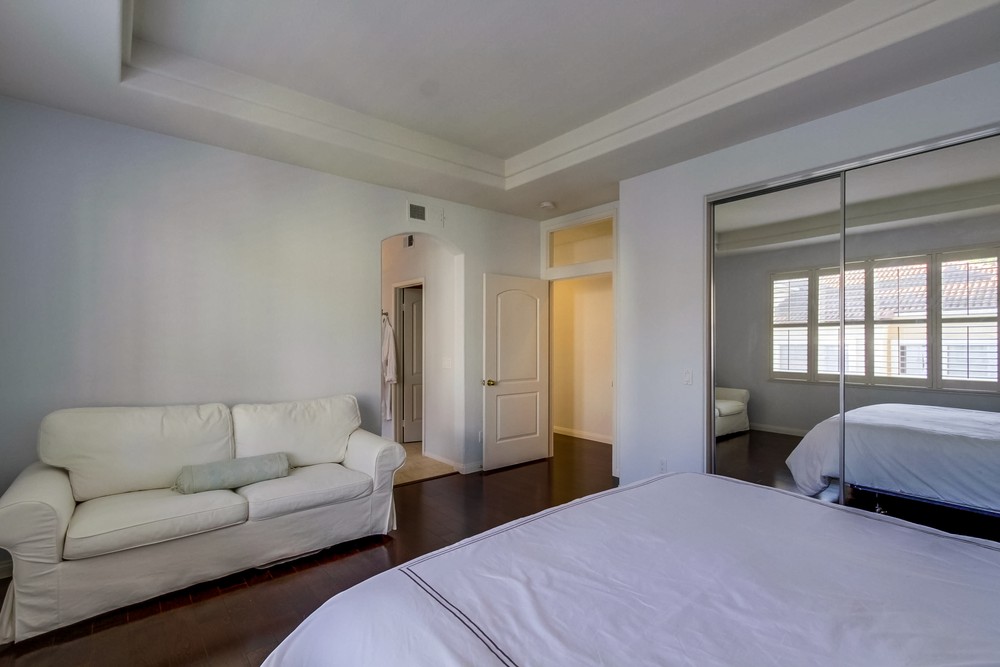 Virtual tour photo 23 of 35 for 5349 Renaissance Ave