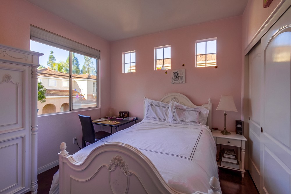 Virtual tour photo 31 of 35 for 5349 Renaissance Ave