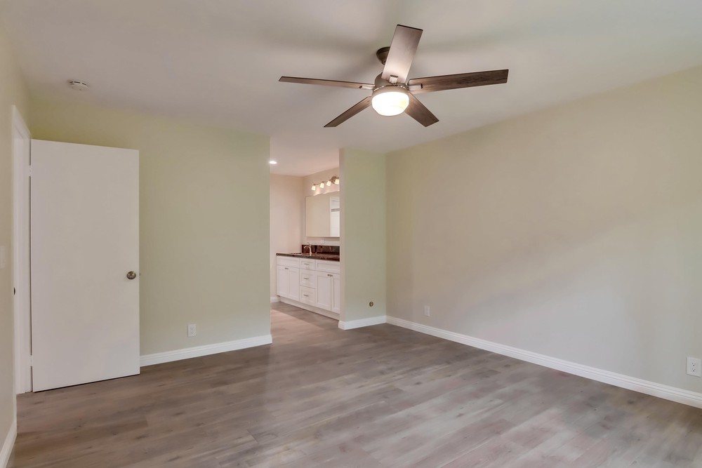 Virtual tour photo 40 of 57 for 5350 Reservoir Dr
