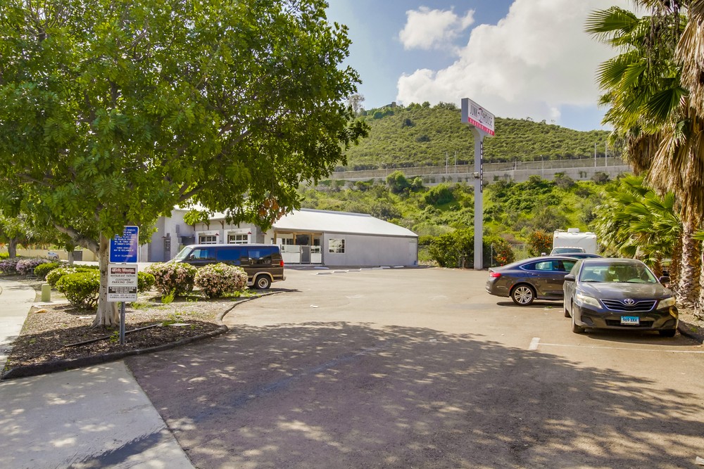 Virtual tour photo 7 of 79 for 5351 Adobe Falls Rd