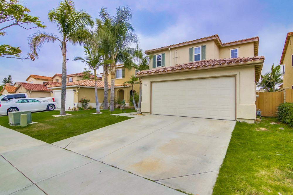 Virtual tour photo 4 of 45 for 5352 Angler Pl