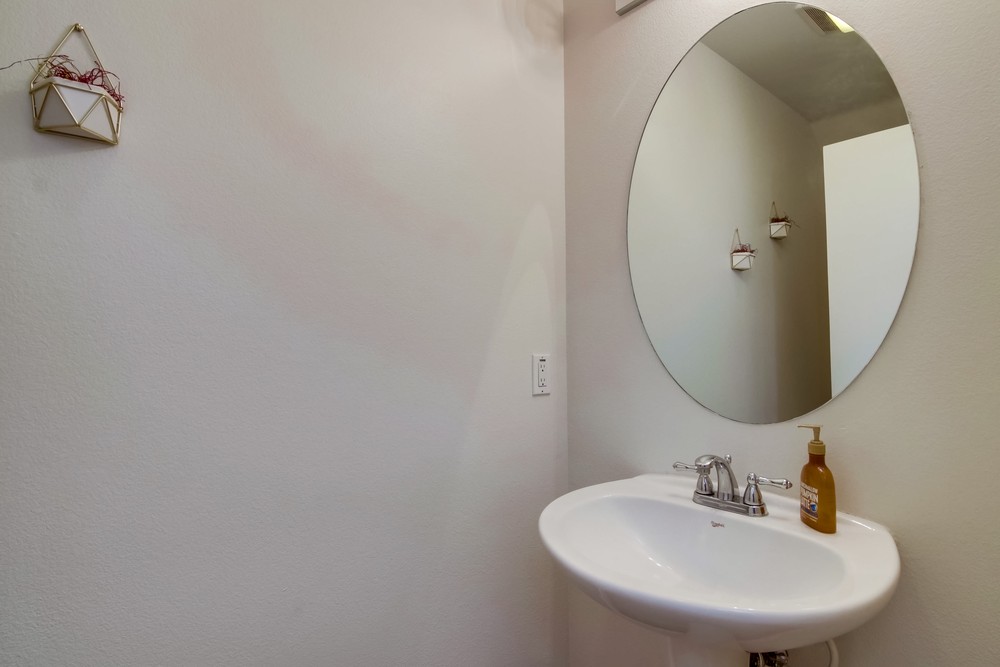 Virtual tour photo 27 of 45 for 5352 Angler Pl