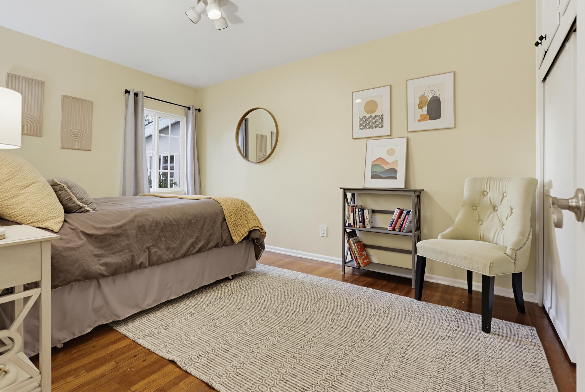 Virtual tour photo 33 of 46 for 5356 W Falls View Dr