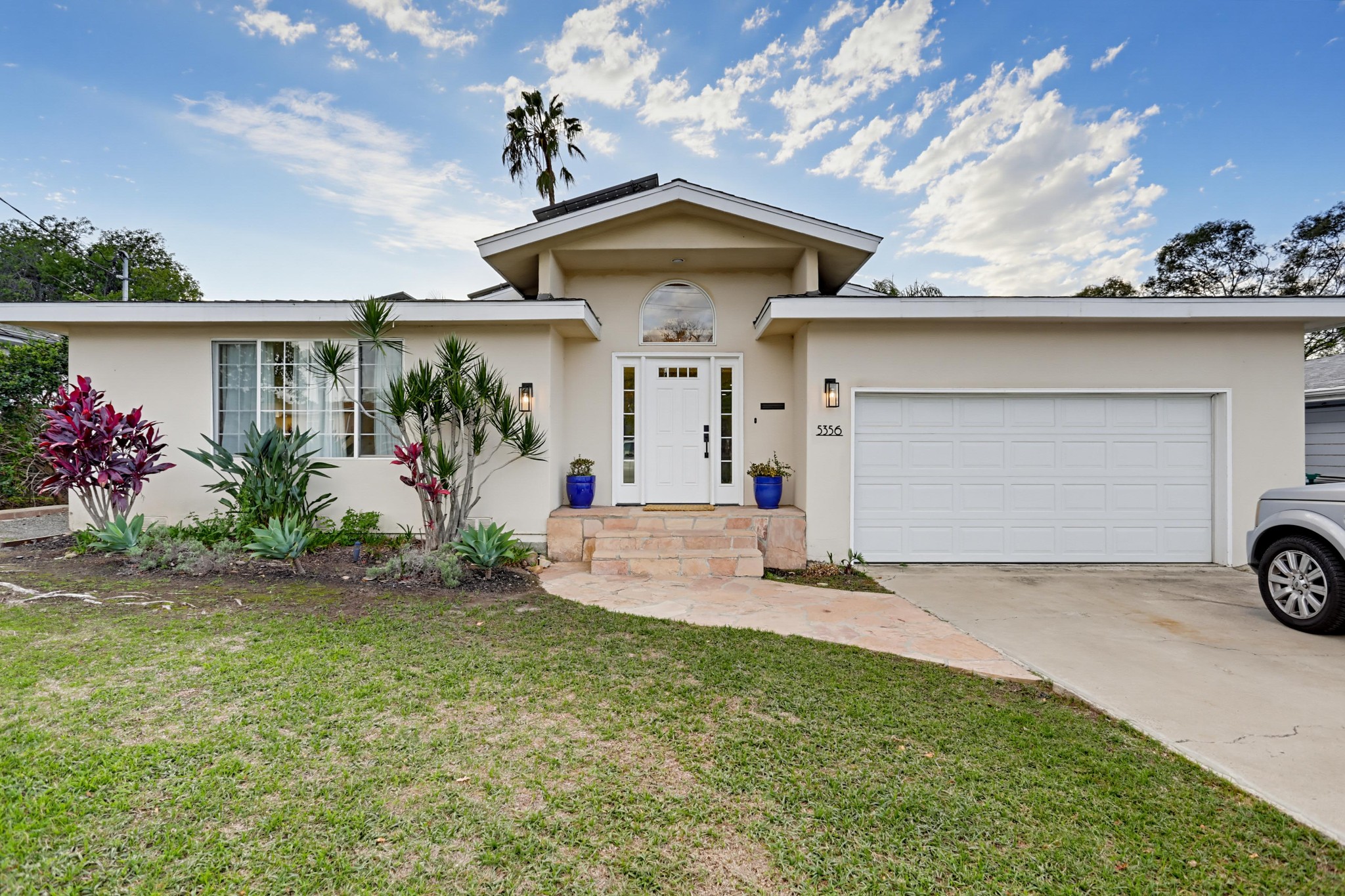 Virtual tour photo 41 of 46 for 5356 W Falls View Dr