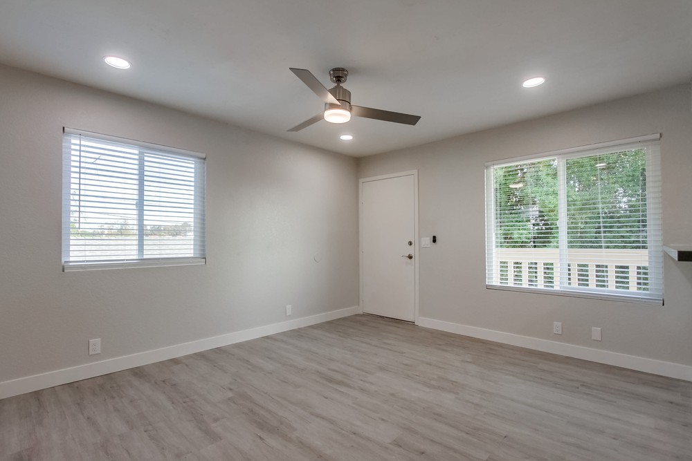 Virtual tour photo 11 of 28 for 5358 Wightman St