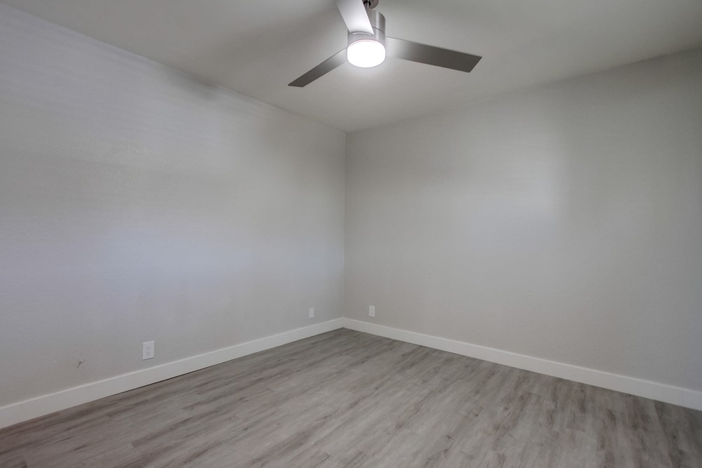 Virtual tour photo 23 of 28 for 5358 Wightman St