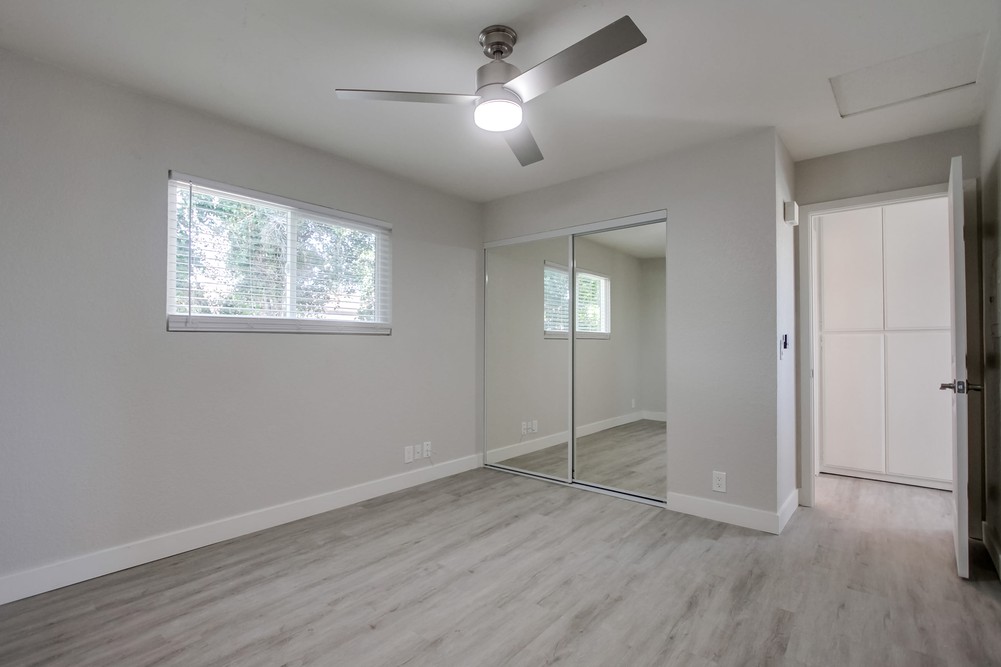 Virtual tour photo 25 of 28 for 5358 Wightman St