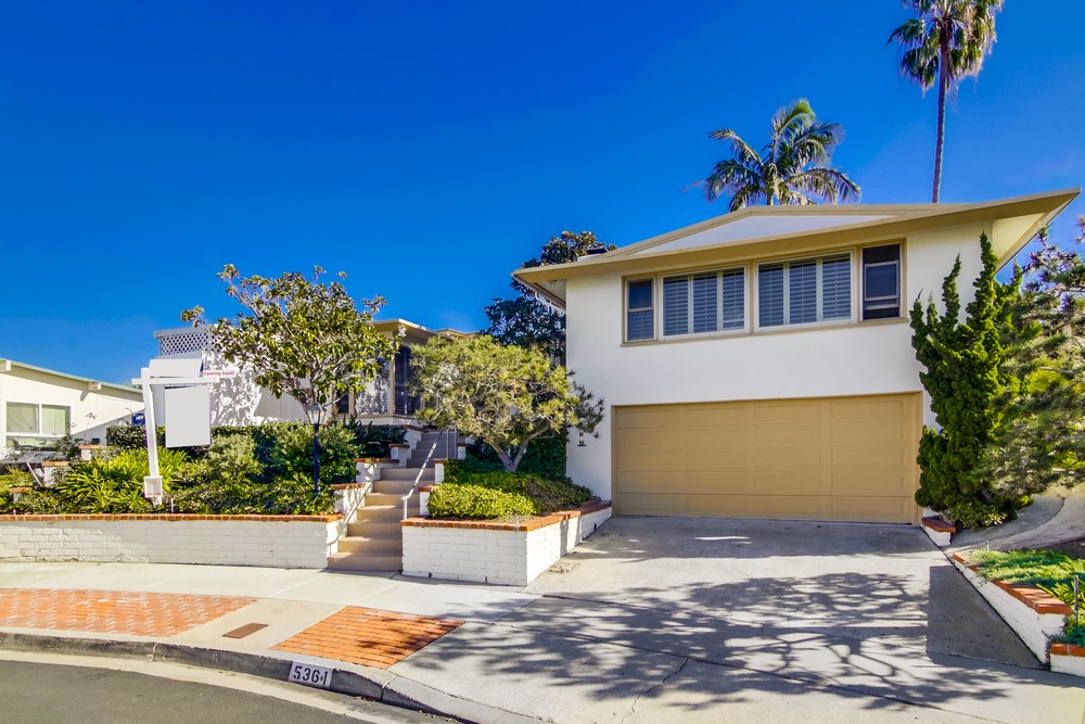 Virtual tour photo 5 of 57 for 5361 Van Nuys Ct