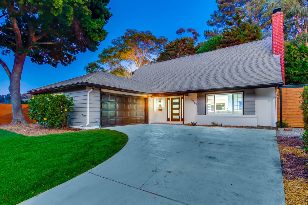 Virtual tour photo 6 of 100 for 5361 Vickie Dr