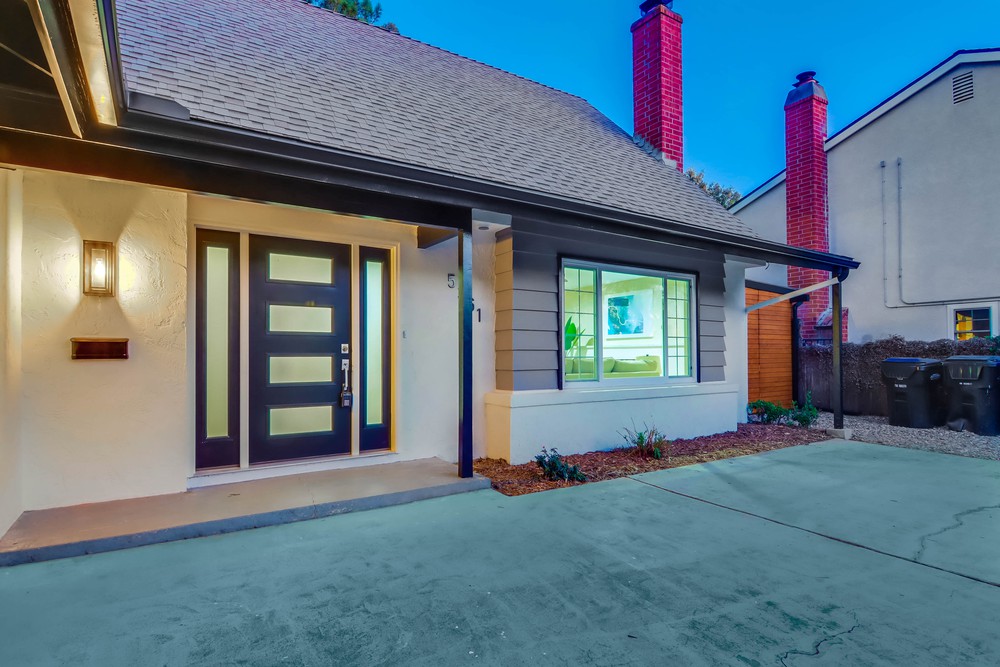 Virtual tour photo 8 of 100 for 5361 Vickie Dr