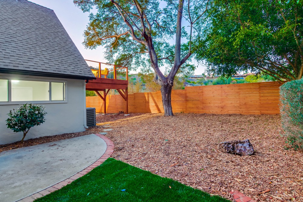 Virtual tour photo 15 of 100 for 5361 Vickie Dr