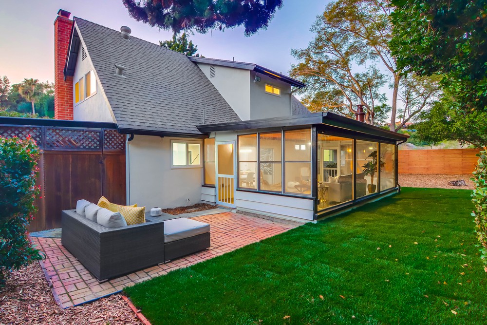 Virtual tour photo 16 of 100 for 5361 Vickie Dr