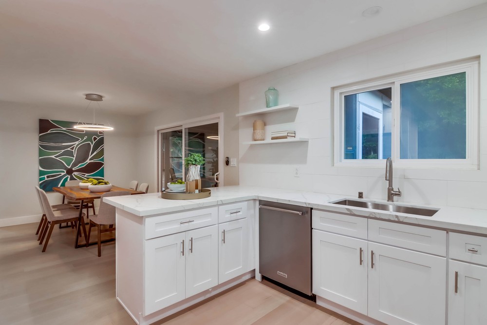 Virtual tour photo 35 of 100 for 5361 Vickie Dr